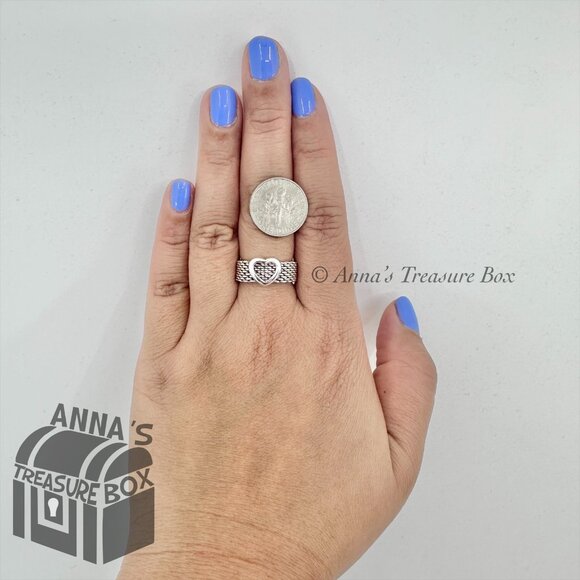 Tiffany & Co. 925 Silver Mesh Heart Ring Sz. 9.5 (pouch) - Picture 7 of 7
